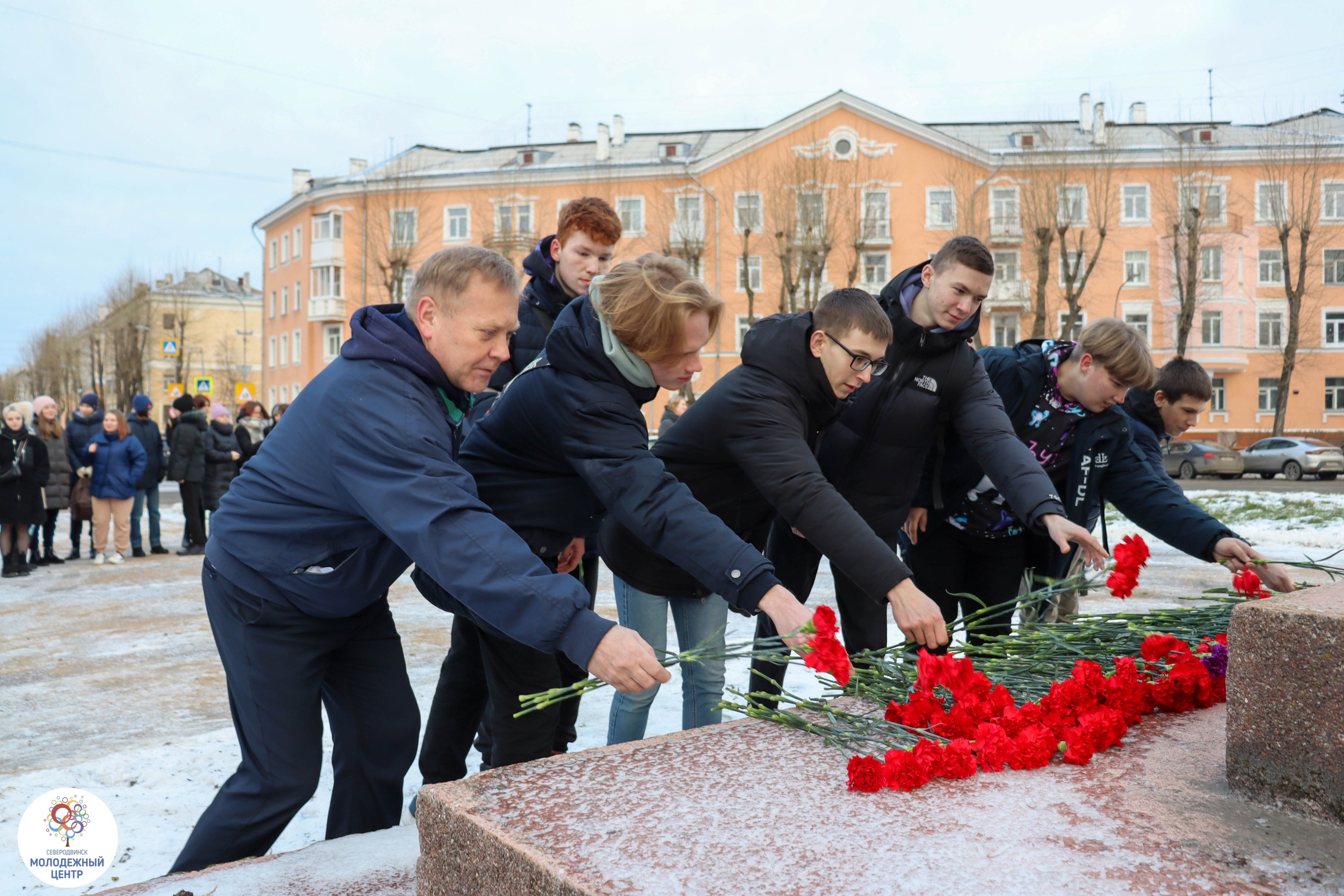 День Рождения Михаила Васильевича Ломоносова | Молодежь Северодвинска